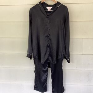 Vintage La Lingerie medium black pyjama set.  0379
